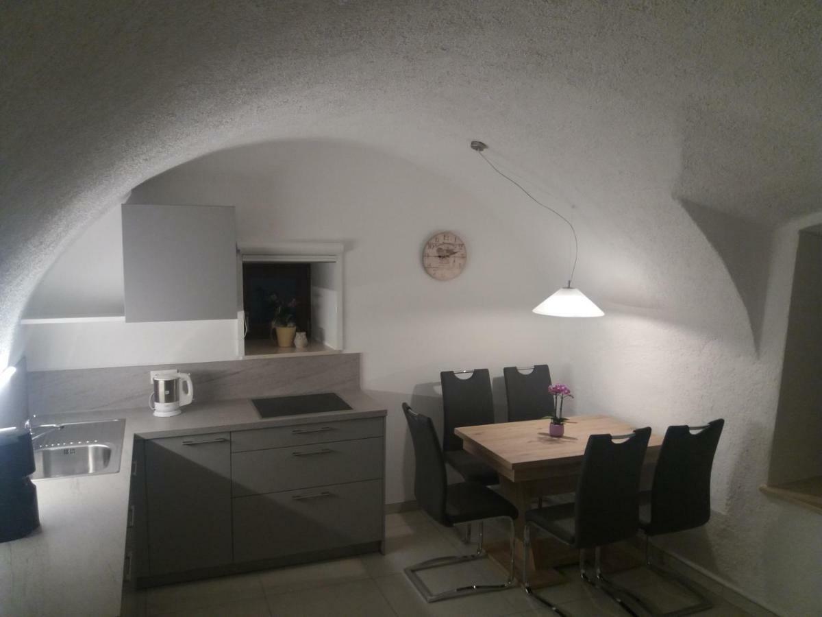 Haus Moeltner - Apartment "Weinansetz" Caldaro Εξωτερικό φωτογραφία